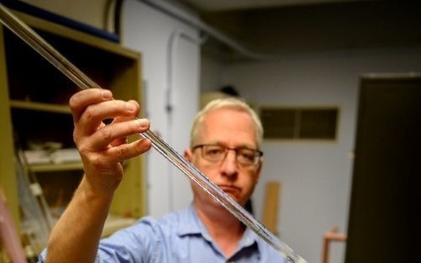 Researchers Use Nano-Particles to Increase Power, Improve Eye Safety of Fiber Lasers