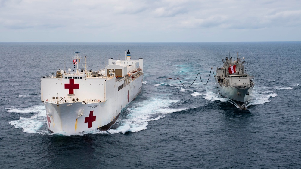 USNS Comfort Conducts Maneuvering Exercises with Peruvian Ship