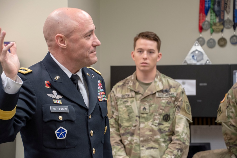 Lt. Gen. Horlander, Budget Deputy, Visits Oklahoma