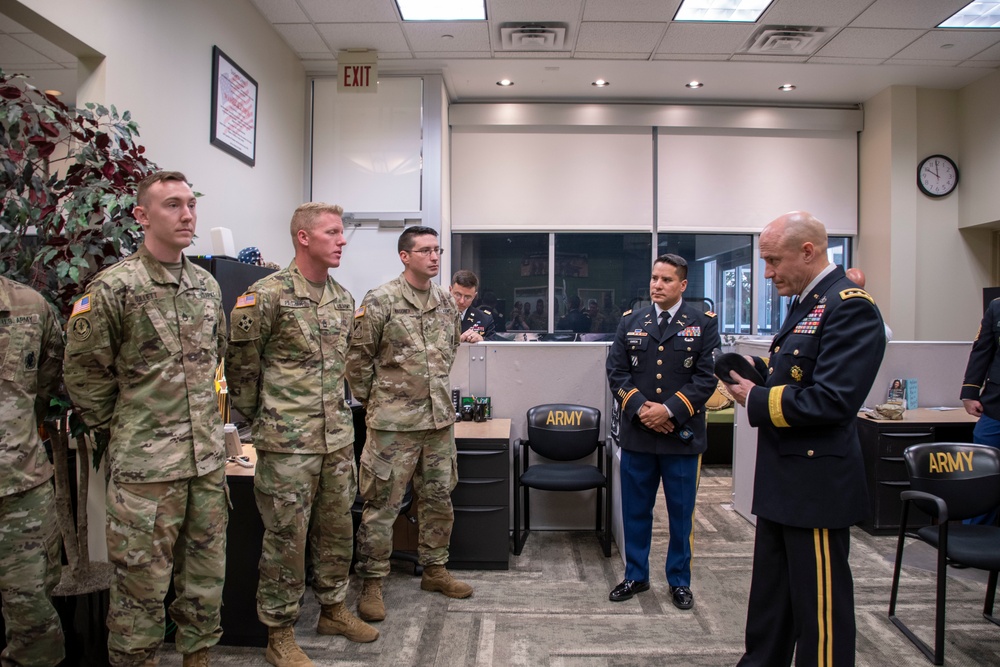 Lt. Gen. Horlander, Budget Deputy, Visits Oklahoma