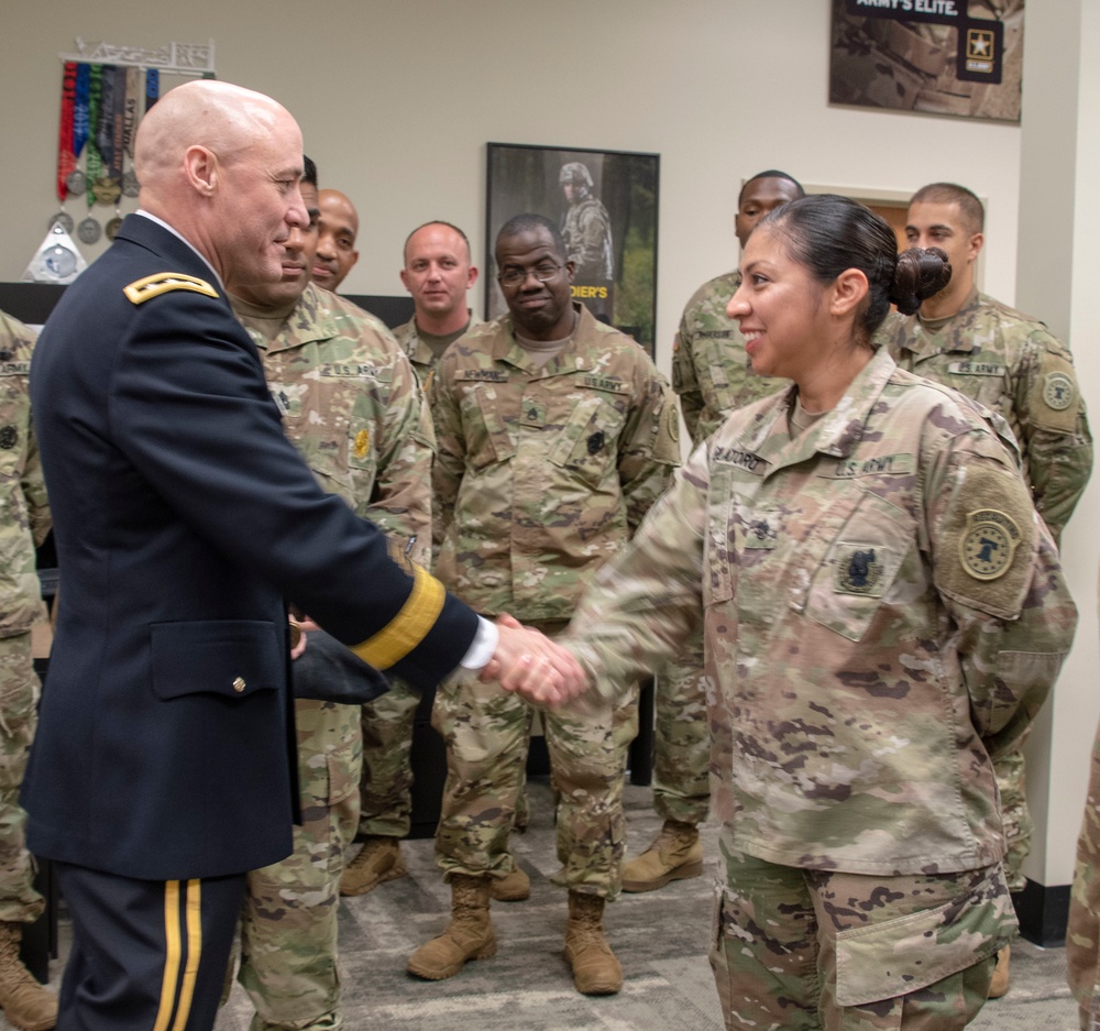 Lt. Gen. Horlander, Budget Deputy, Visits Oklahoma