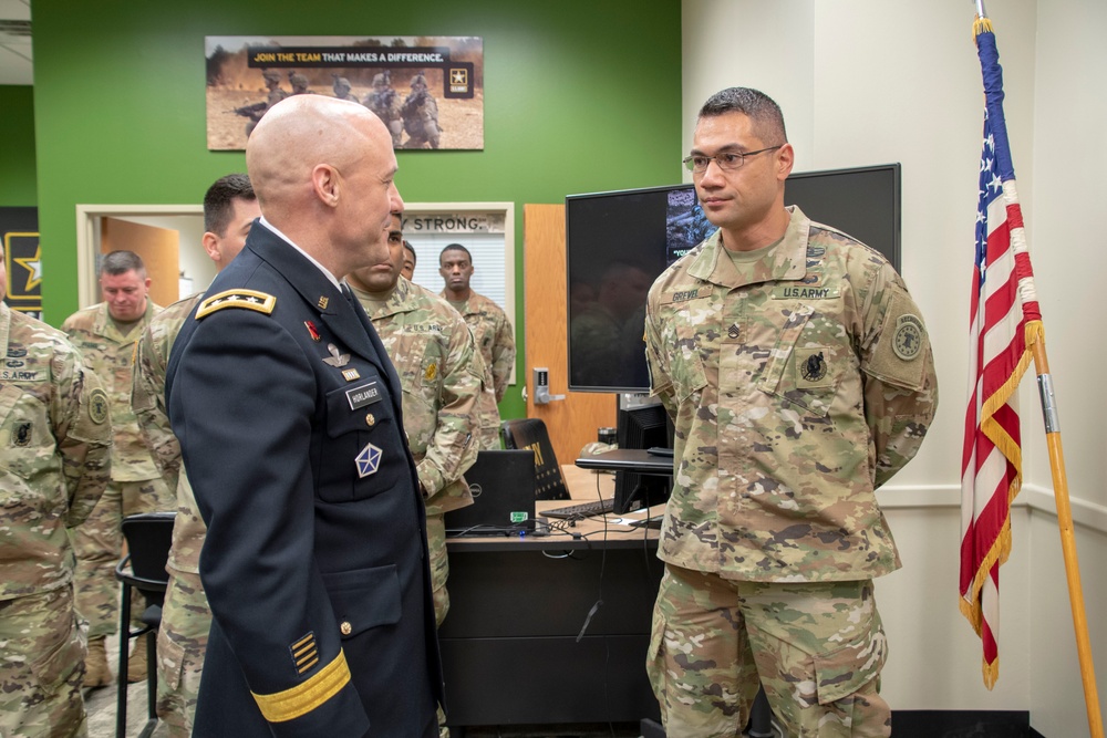 Lt. Gen. Horlander, Budget Deputy, Visits Oklahoma