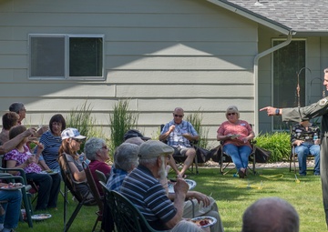 Col. Shannon Smith Visits Local Neighborhood Watch Group