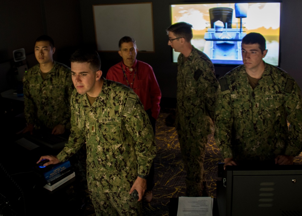 Inaugural Junior Officer of the Deck Course Lays Foundation for Junior Officers to Drive Ships, Lead Sailors