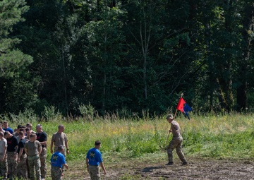 1 ID, 1 CAB Soldiers do Rugged Terrain Course