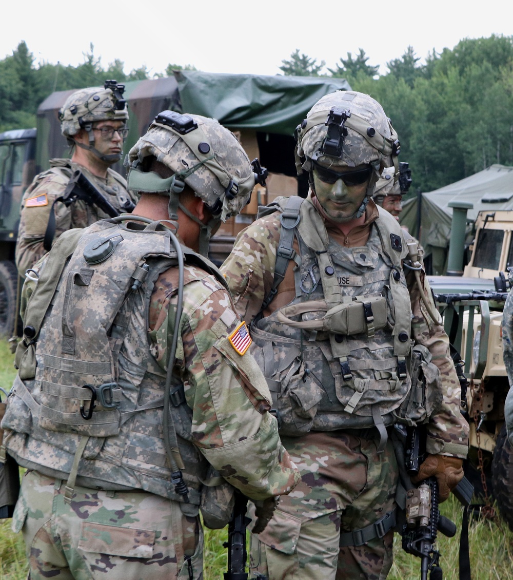 IANG Infantry Soldiers Conduct Gear Checks at XCTC