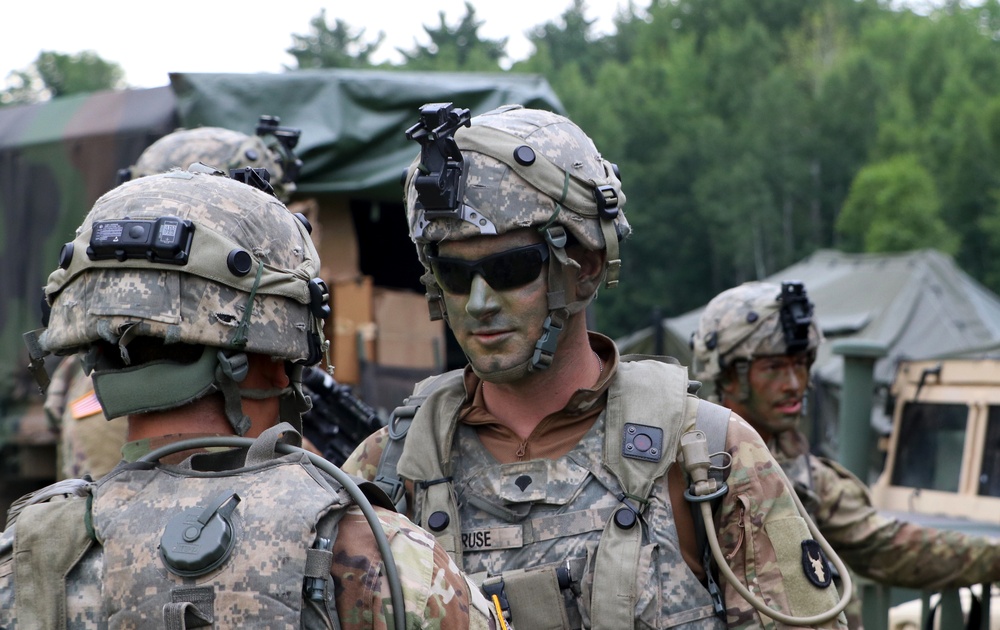 IANG Infantry Soldier Explains Unit Tactics at XCTC