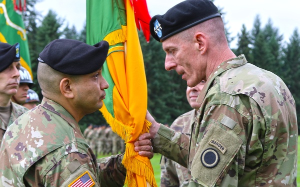 Protectors welcome new commander at ceremony on JBLM