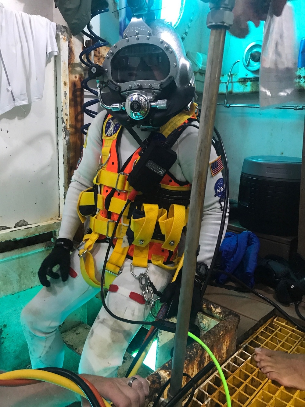 Navy diving equipment tested by astronauts for space exploration missions