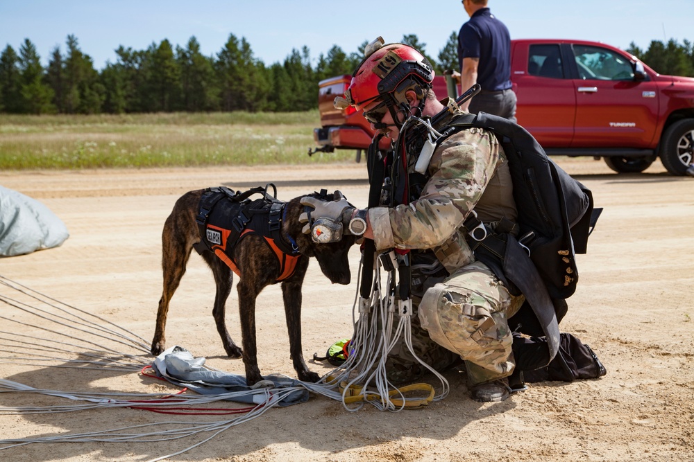 123rd Airlift Wing Special Tactics Squadron Search and Rescue Dog