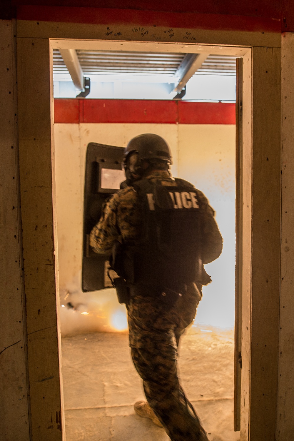 Special Reaction Team Marines train with special effects rounds
