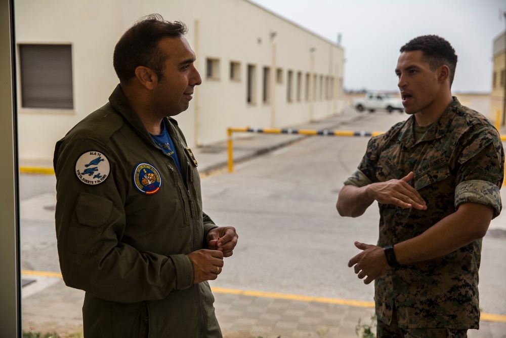 Marines participate in integrated close-air support training exercise