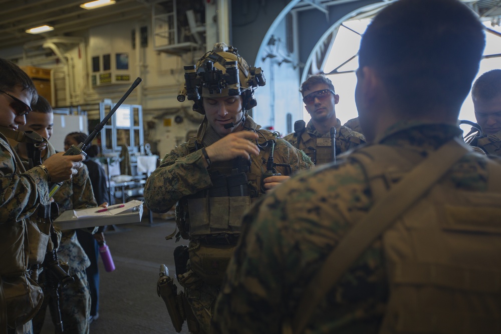 Weapons Company conducts simulated TRAP mission during Talisman Sabre 2019
