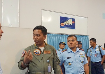 HIANG and Indonesian Air Defenders build relationships during SMEE