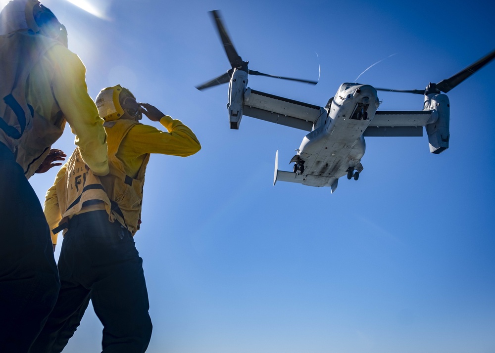 MV-22B Osprey Landing