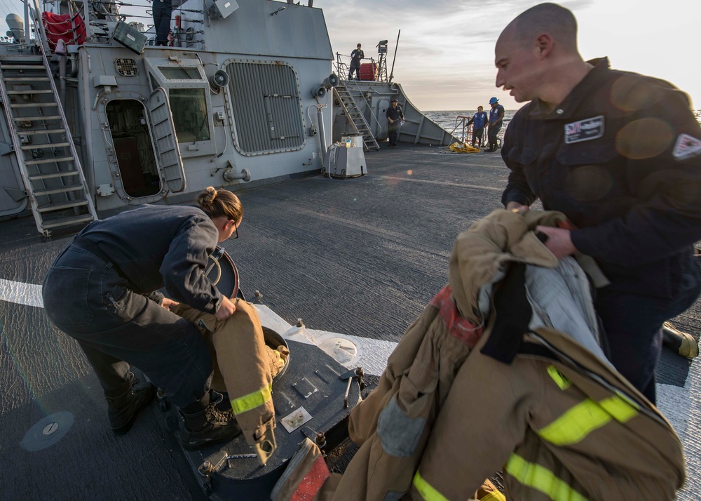 USS Carney (DDG 64)