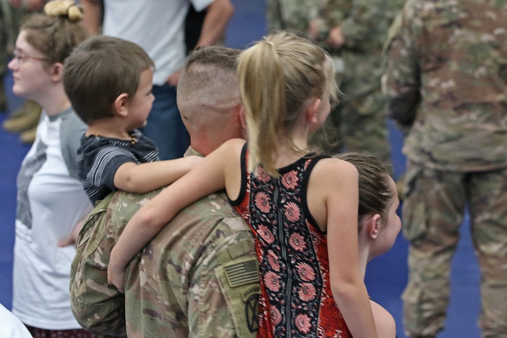 Commando Soldiers continue arriving from Afghanistan deployment