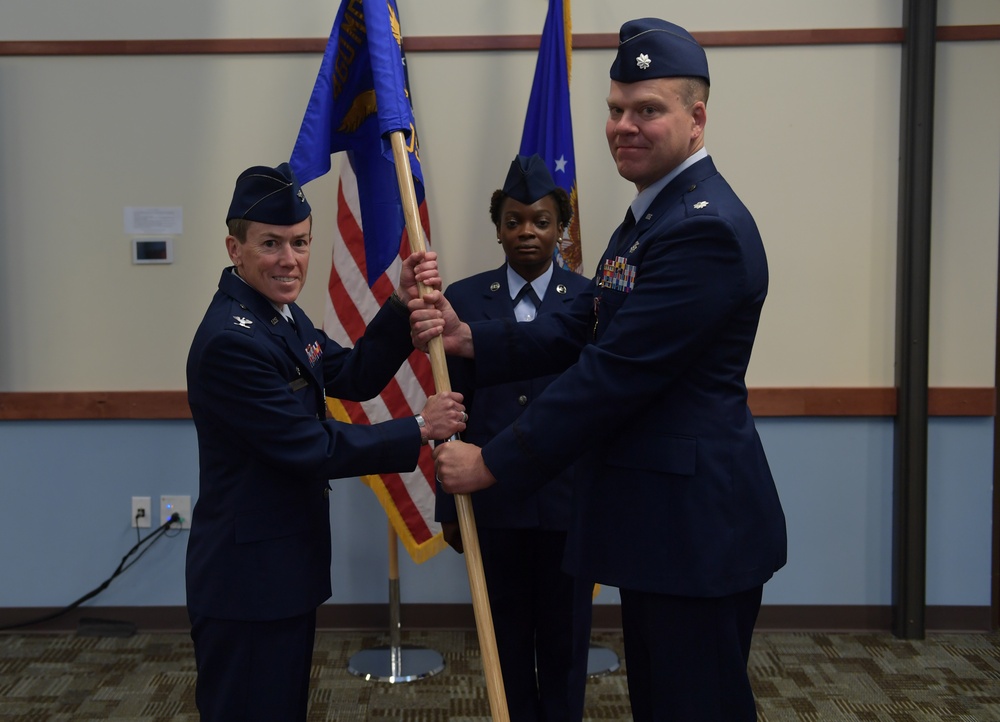 460th HCOS welcomes new commander