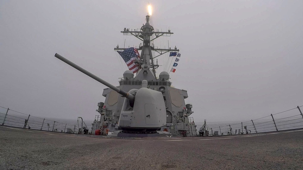 USS Paul Hamilton (DDG 60)