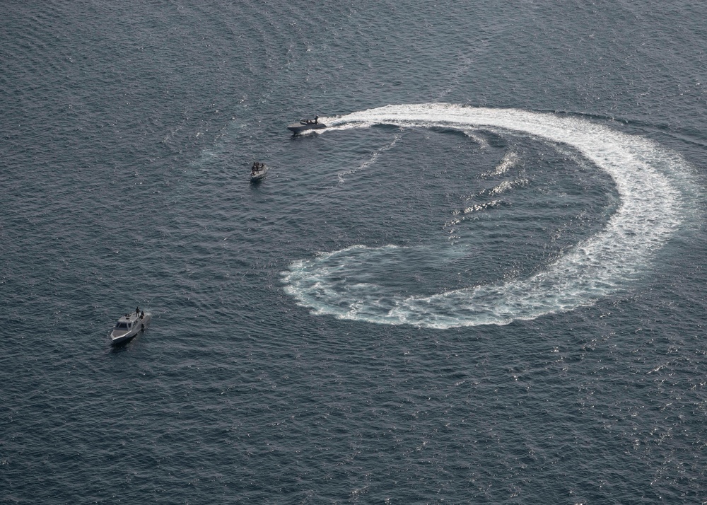 Forrest Sherman conducts COMPTUEX