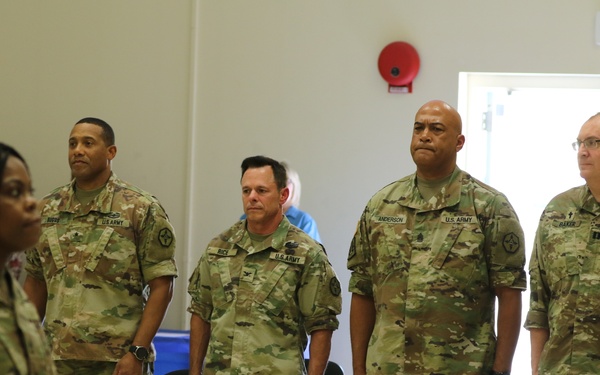 909th HRC Farewell Ceremony