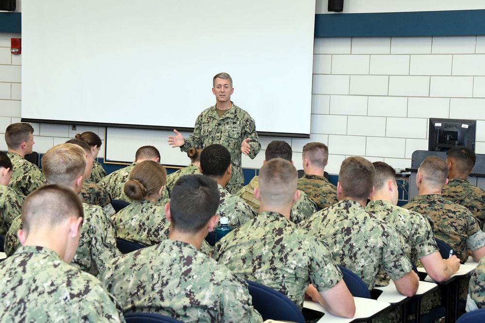 190719 CNSTC SPEAKS TO NROTC NSI MIDSHIPMAN INSTRUCTORS