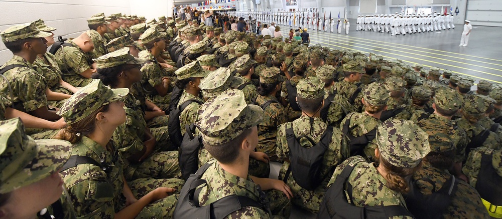 190719 NROTC NSI MIDSHIPMAN CANDIDATES OBSERVE RTC PIR