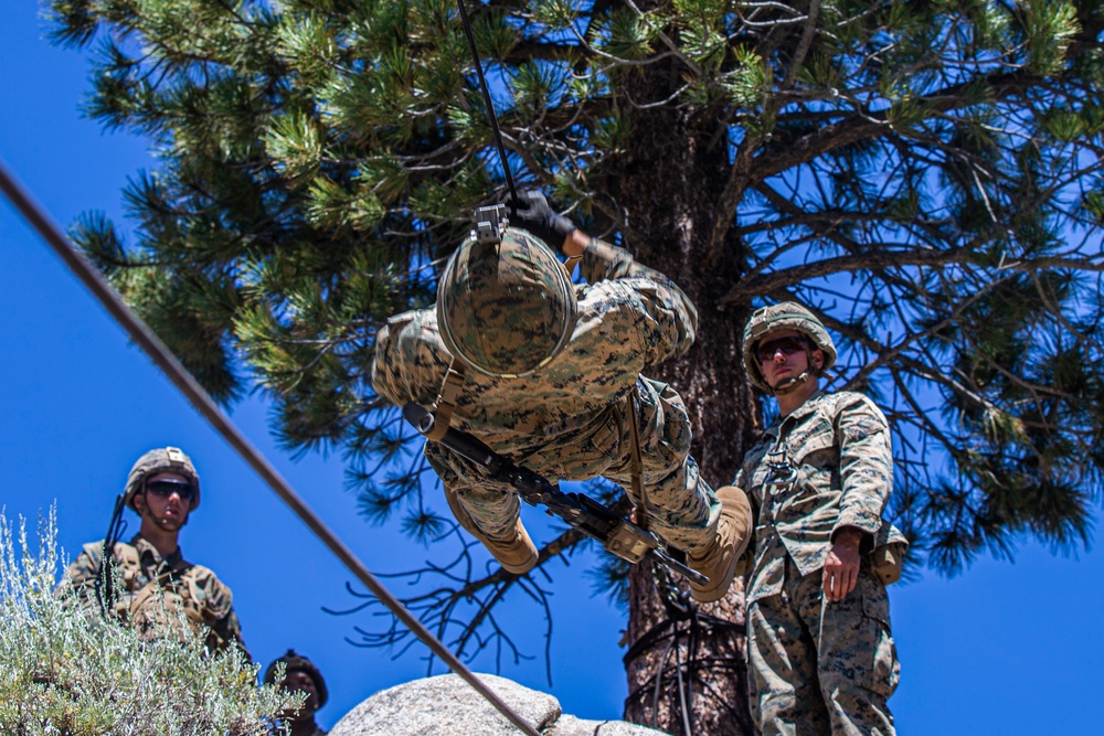 MTX 4-19: Golf Company One-Rope Bridge