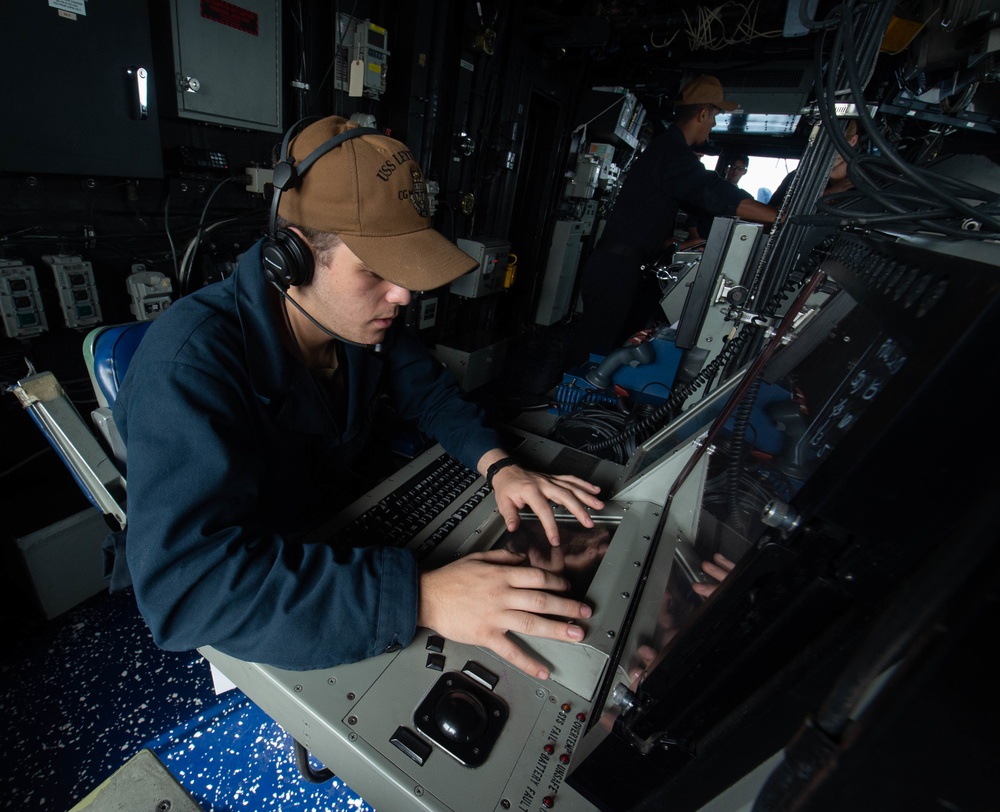 USS Leyte Gulf Watchstanding