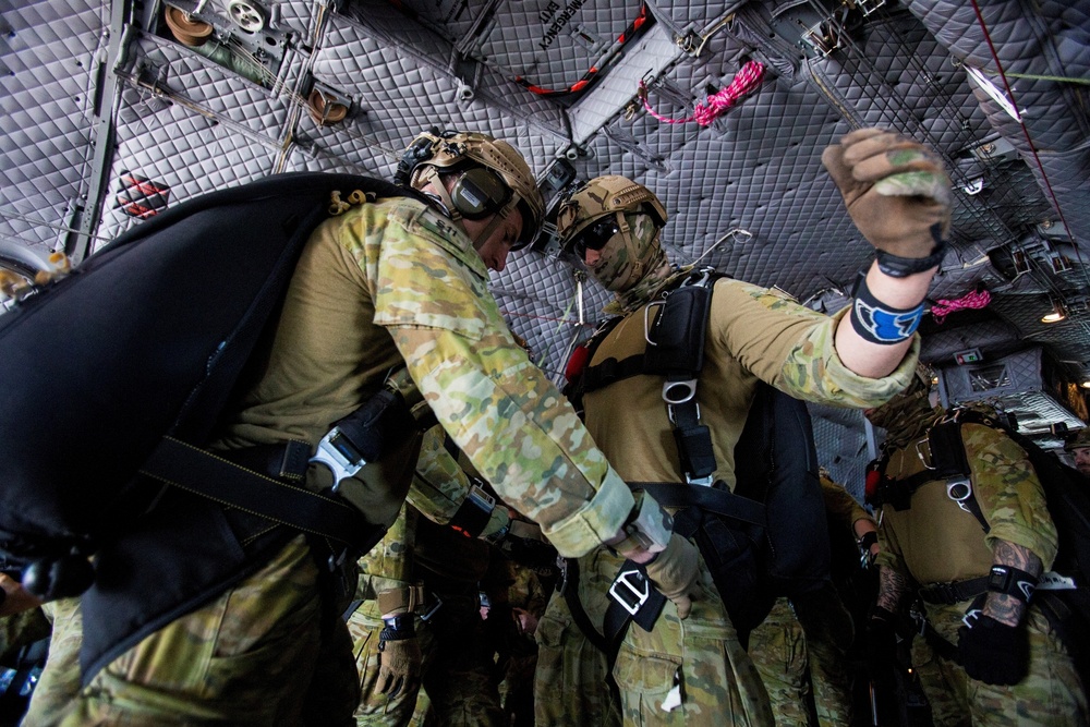 US / ADF special operations forces HALO parachute jump Talisman Sabre 2019