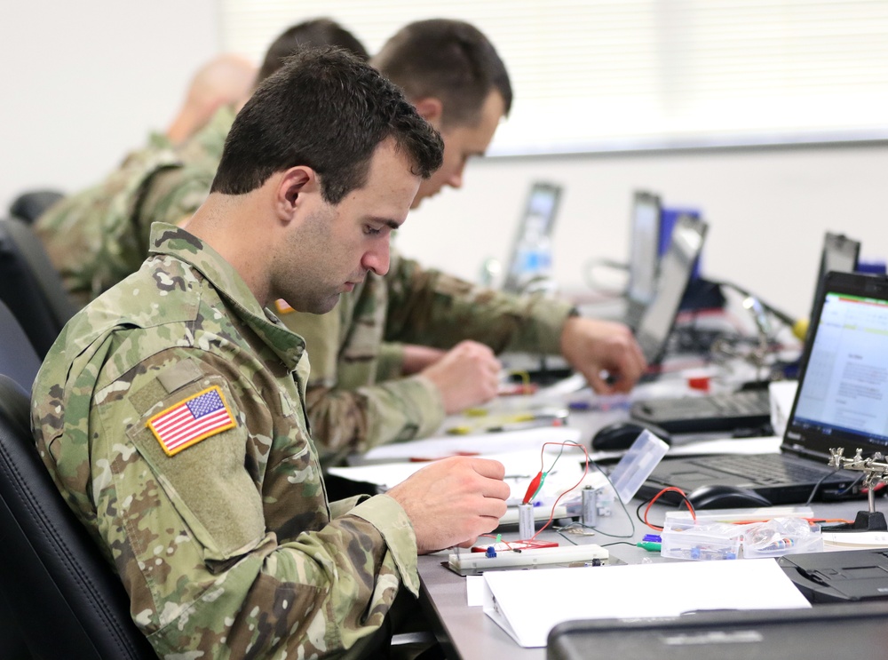 Students Learn Basics Of Circuit Boards