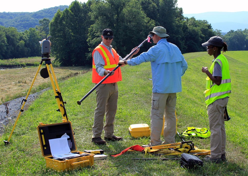 Army Corps performs channel survey in Moorefield, West Virginia