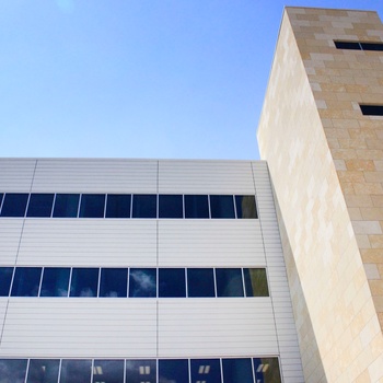 A facility for a dynamic future — Army Corps delivers high-tech space for intelligence command