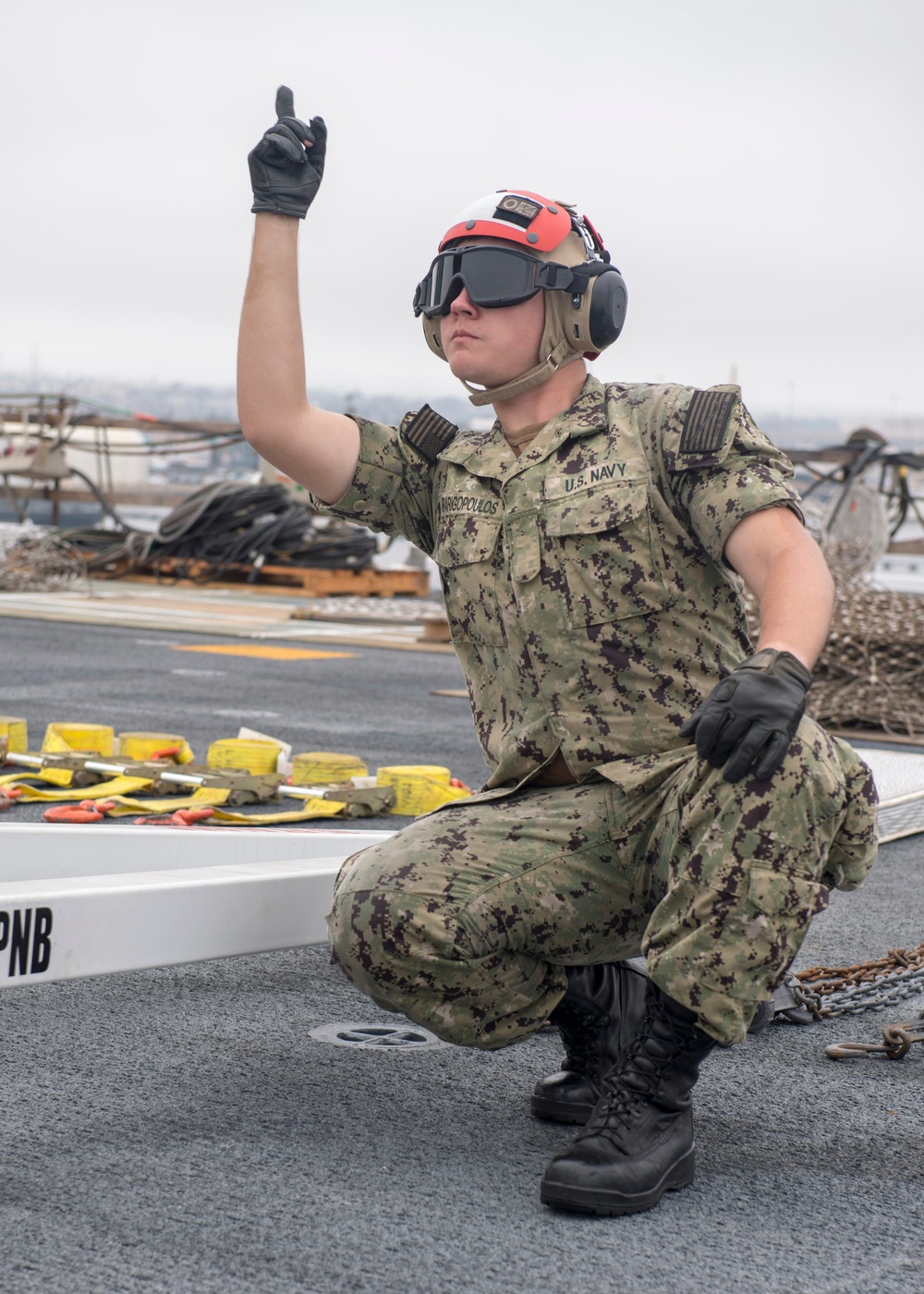 USS Makin Island Sailors Execute a Crash and Salvage Drill