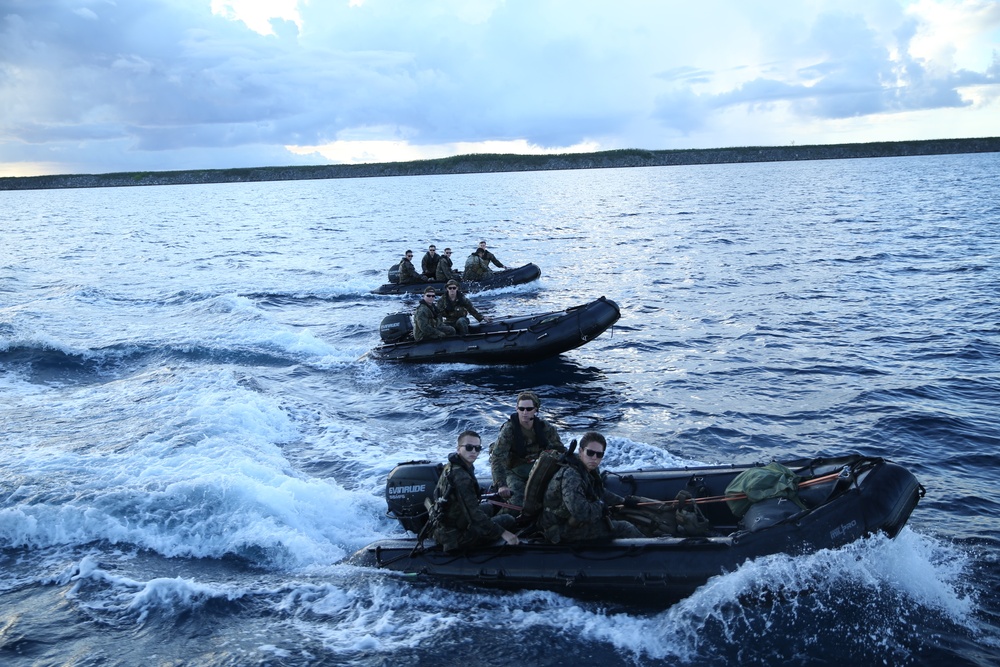 Amphibious Reconnaissance Training