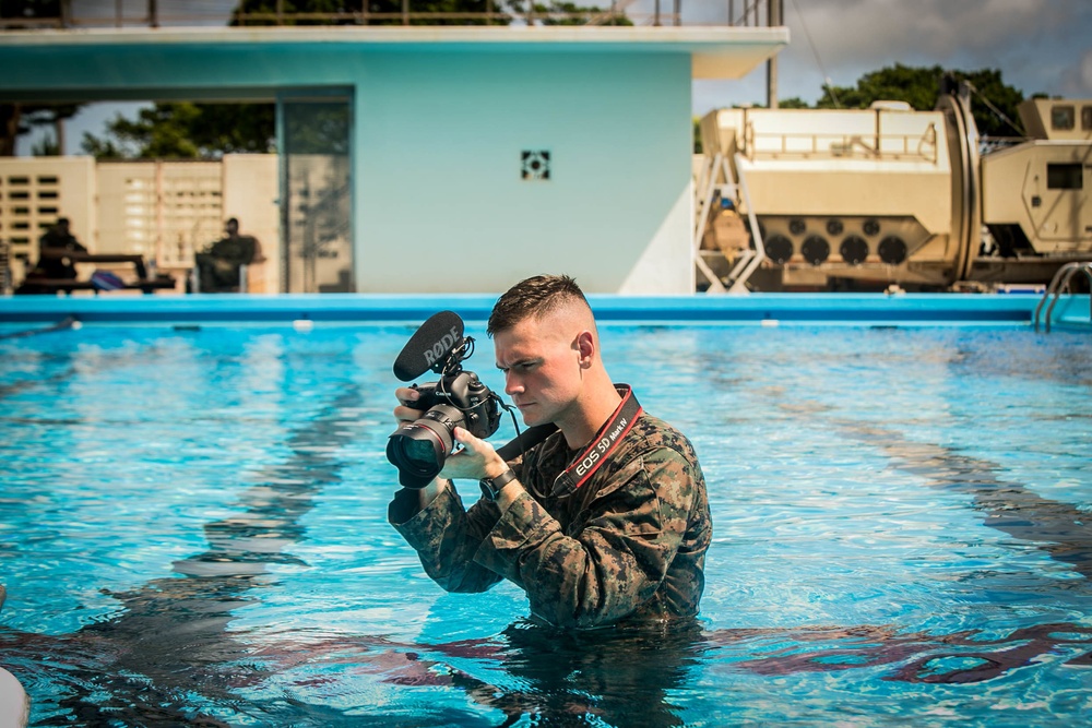 Amphibious War Fighters | 3rd MLG Marines take on the &quot;Helo-Dunker&quot;