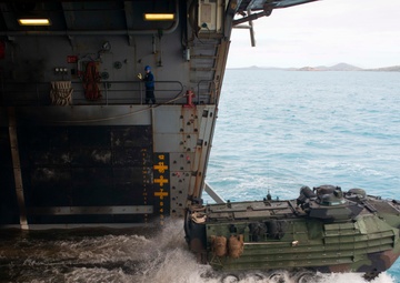 USS Green Bay (LPD 20) Mech Raid