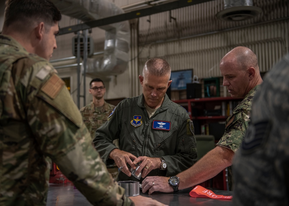 Lt. Gen. Kwast visits the 33rd Fighter Wing