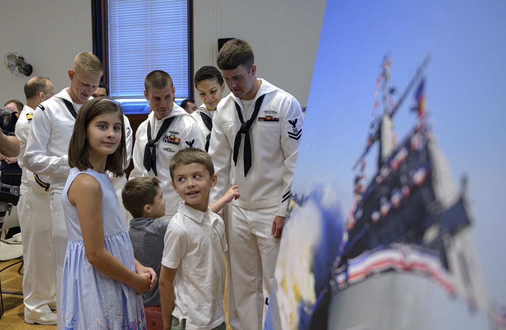 USS St. Louis Crest Unveiled at Special Ceremony