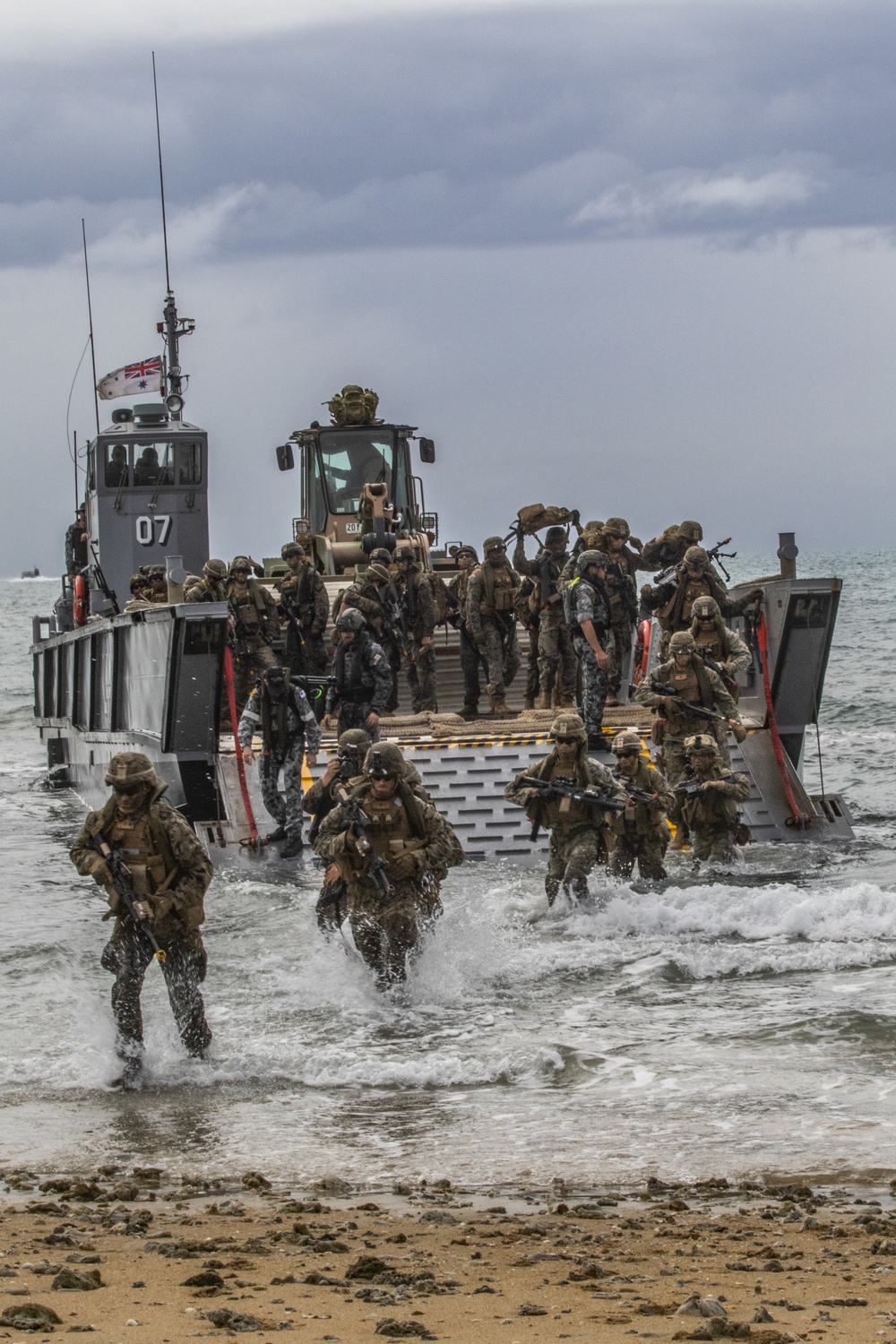 Talisman Saber's training platform brings beach landing training to Bowen, Australia