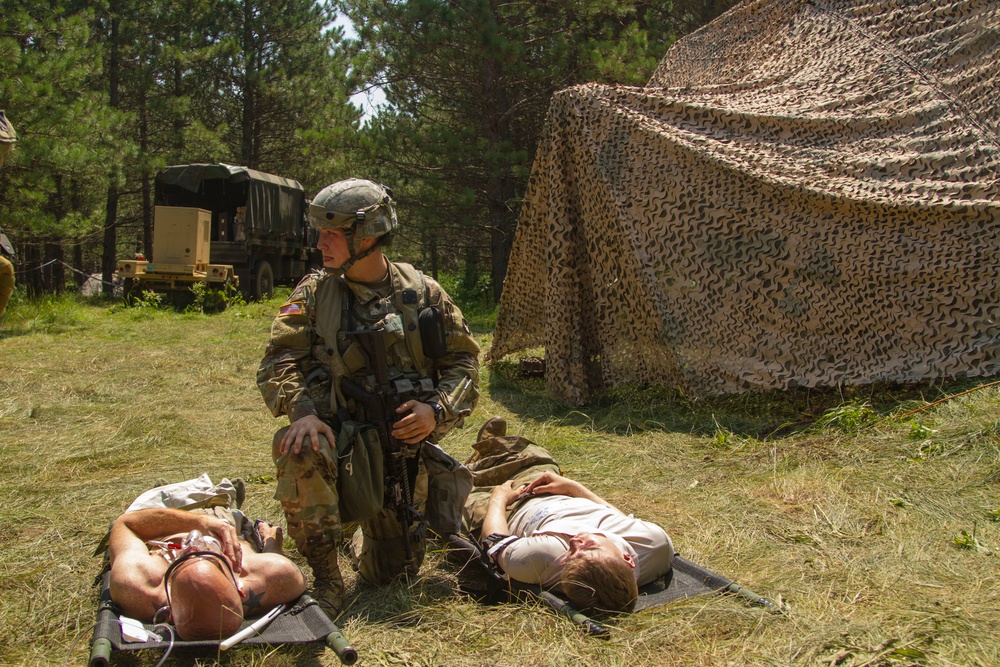 IANG Soldier Pulls Security