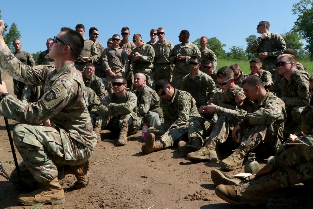 DVIDS - Images - Iowa Red Bulls and 101st Airborne Division Strengthen ...