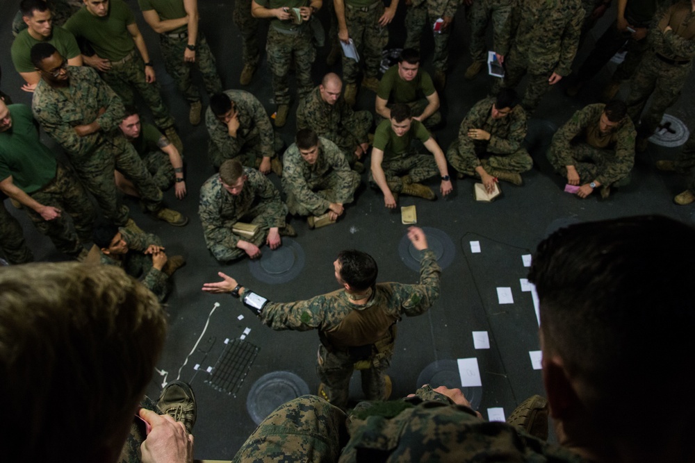 U.S. Marines complete combined amphibious assault, reconnaissance raid in Bowen, Australia