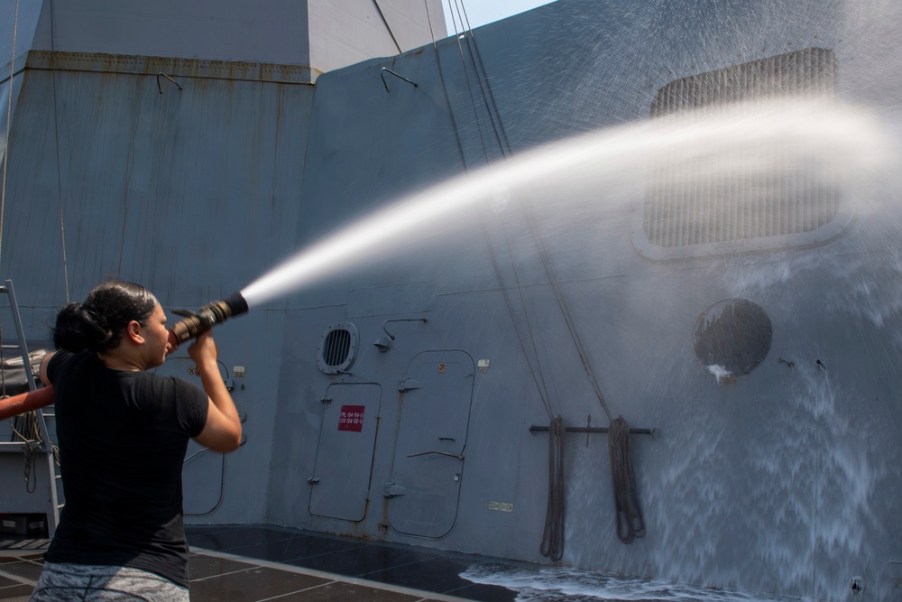 USS John P. Murtha Flight Operations