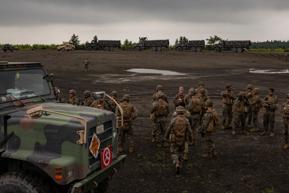 Sentinels at the range; MWSS-171 conducts a live-fire range