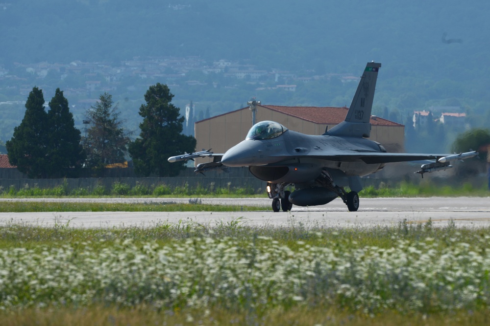 U.S Air Force F-16 Fighting Falcon