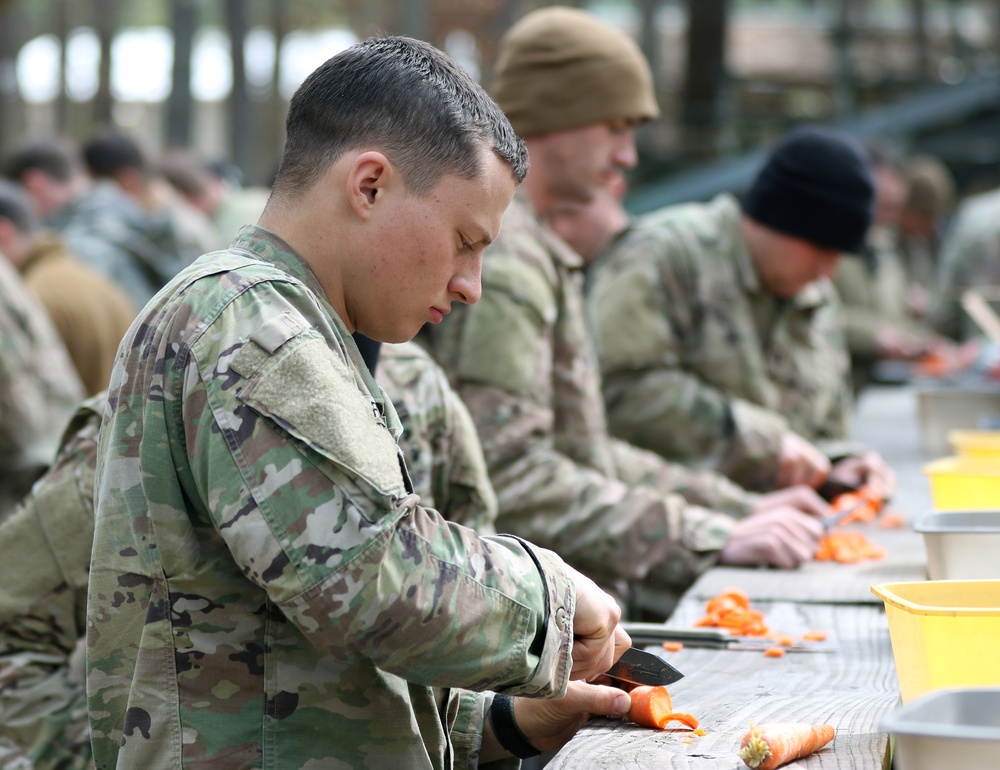 USAJFKSWCS Students Learn Survival Skills