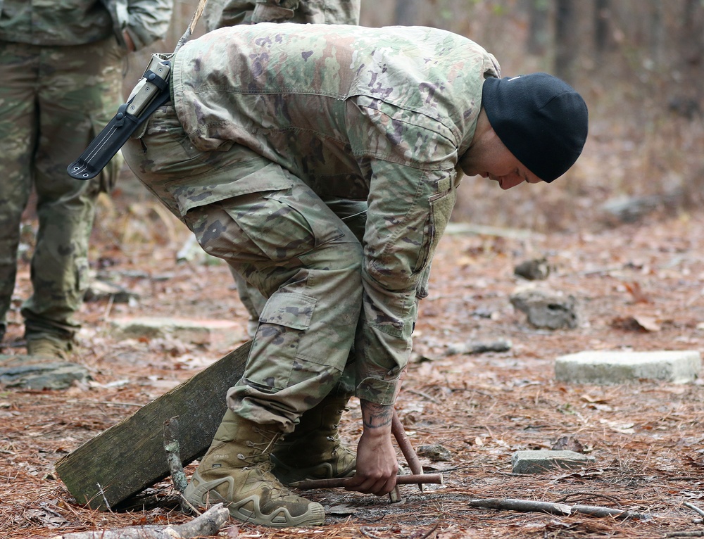 SERE Students Learn Trapping Skills