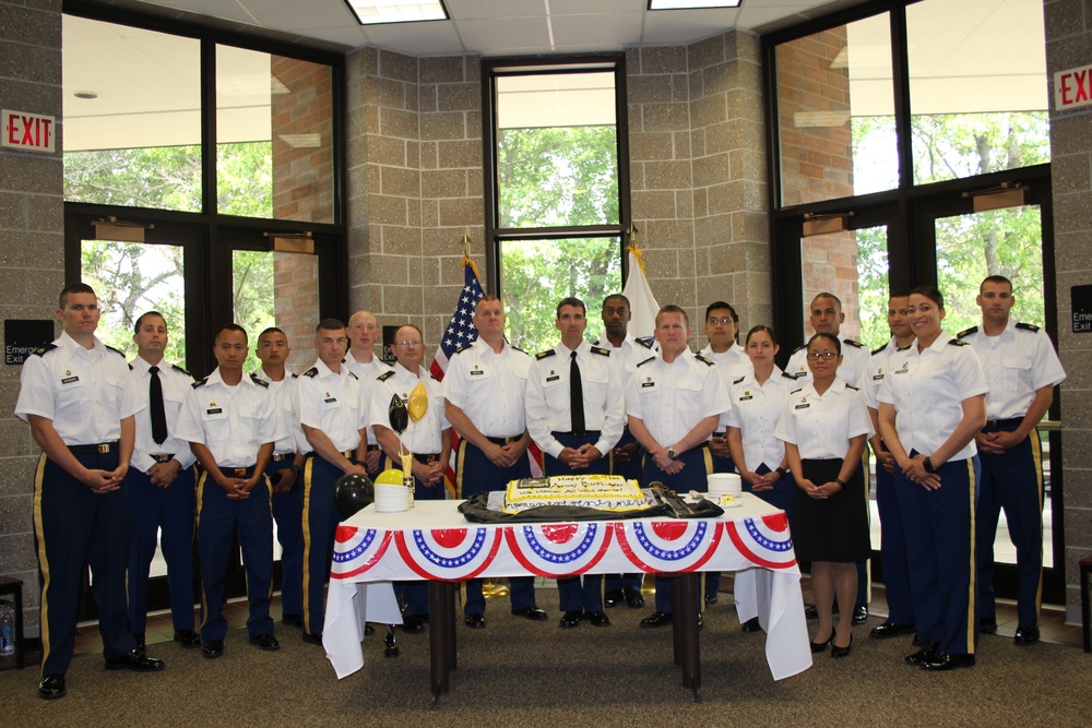 Dvids Images Army Birthday Cake Cutting Ceremony [image 4 Of 4]