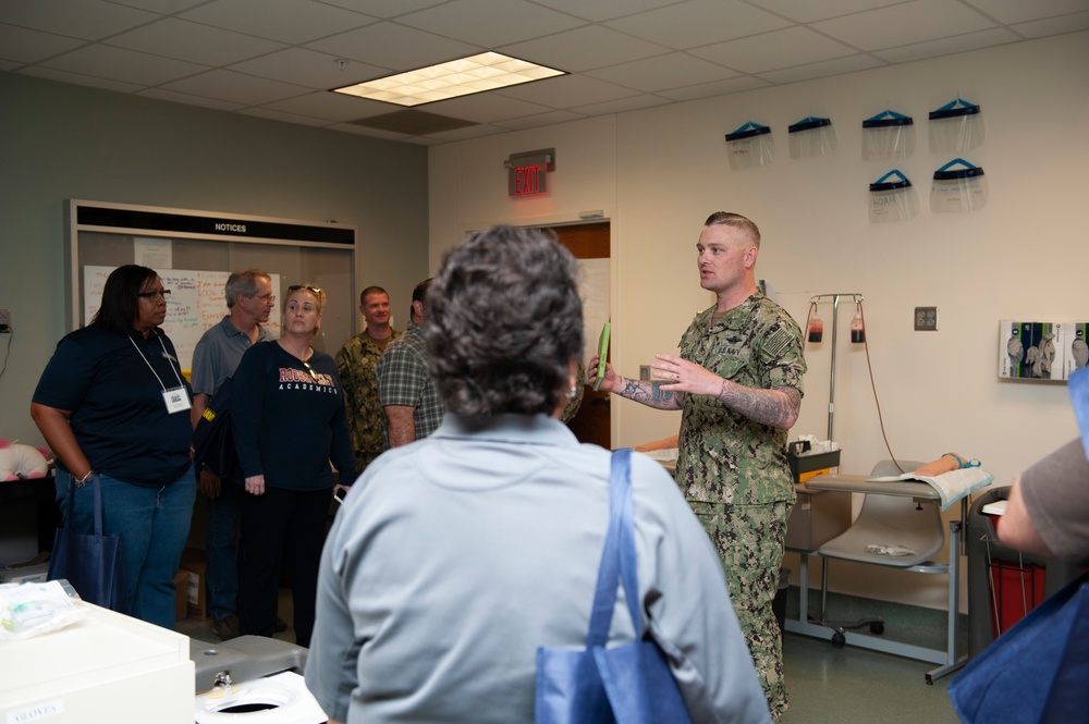 Navy Medicine Commands Host San Antonio Educators for STEM Tour